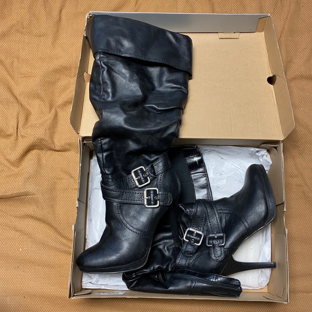 Worthington black boot heels size 6 1/2